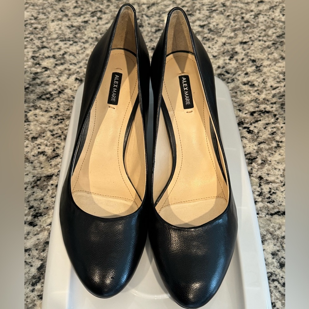 ALEX MARIE- Black Leather Heels- NEW- 8.5